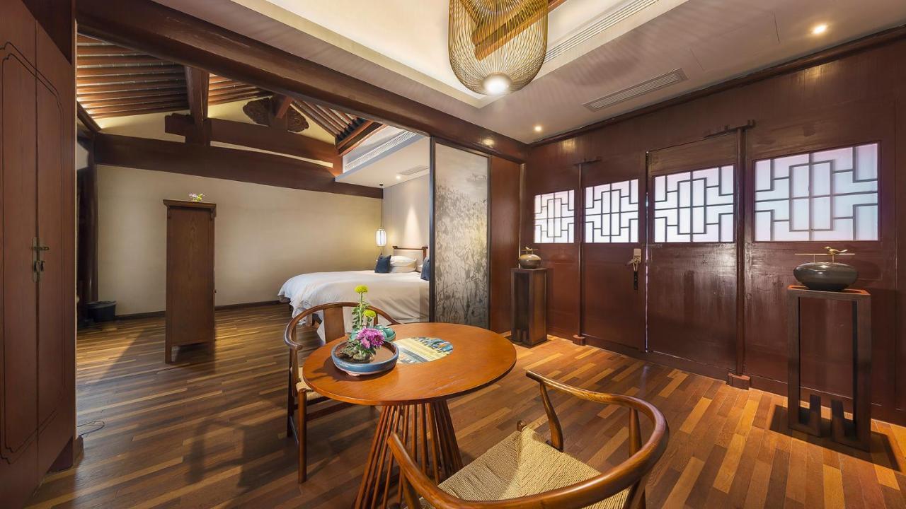 Ssaw Boutique Hotel Nanjing, Qifeng House Shimenkan Bagian luar foto