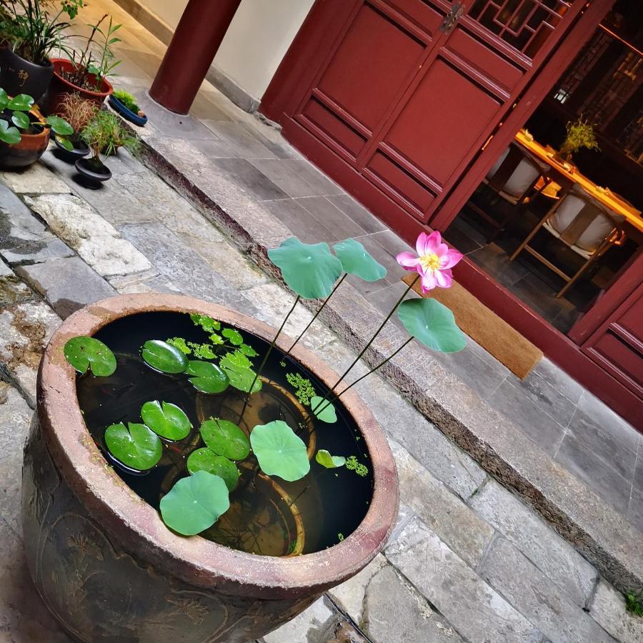 Ssaw Boutique Hotel Nanjing, Qifeng House Shimenkan Bagian luar foto